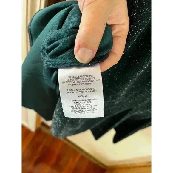 NWT London Times Women’s Dress Green Silver Dress V line Shimmer Size 6 - Picture 6 of 6